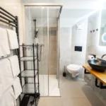 Badezimmer Ferienwohnung mit Hund Bad Gastein Dusche